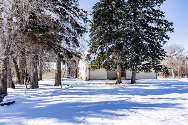 1550 Sheyenne Street, West Fargo, ND 58078