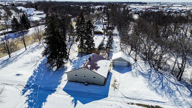 1550 Sheyenne Street, West Fargo, ND 58078