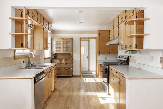 1550 Sheyenne Street, West Fargo, ND 58078