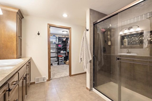 8031 S 59th STREET, Franklin, WI 53132