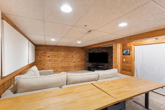 8031 S 59th STREET, Franklin, WI 53132