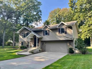 12643 Spear Trail, Culver, IN 46511