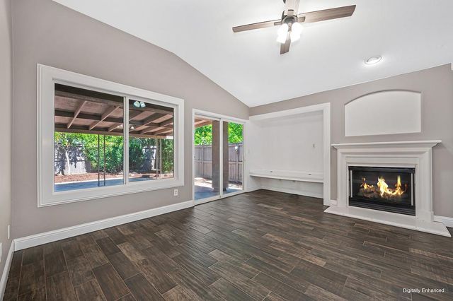7617 Laguna Beach Way, Antelope, CA 95843