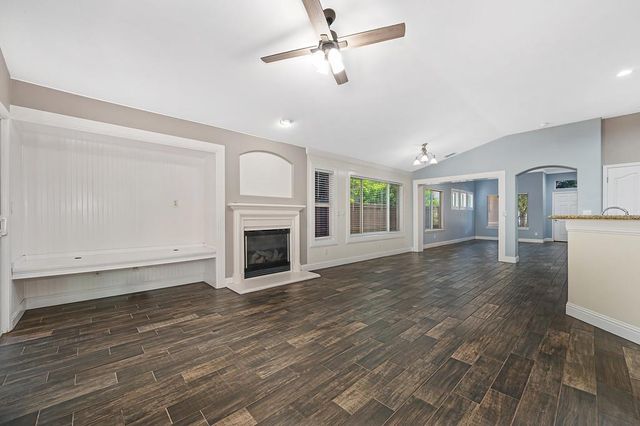 7617 Laguna Beach Way, Antelope, CA 95843