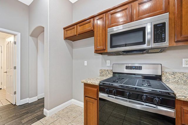 7617 Laguna Beach Way, Antelope, CA 95843