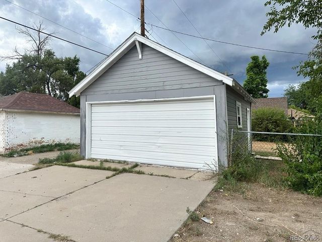 1026 E 9th Street, Pueblo, CO 81001