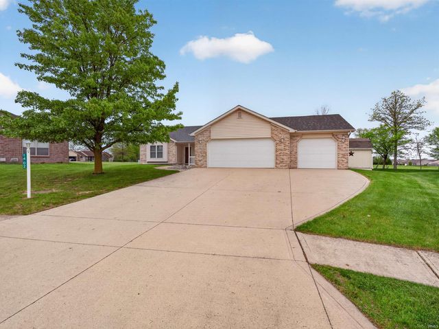 1402 Barrington Drive, Auburn, IN 46706