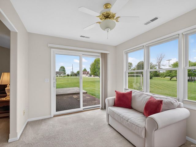 1402 Barrington Drive, Auburn, IN 46706