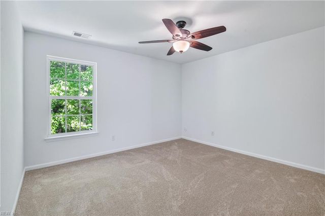 6991 Lakeside DR, Hayes, VA 23072