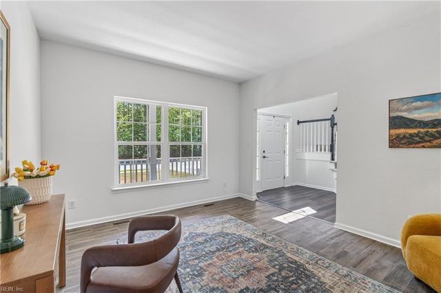 6991 Lakeside DR, Hayes, VA 23072