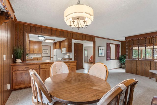 9706 Foley Boulevard NW, Coon Rapids, MN 55433
