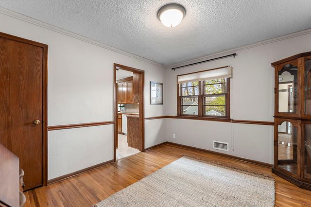 9706 Foley Boulevard NW, Coon Rapids, MN 55433