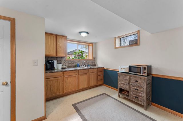 9706 Foley Boulevard NW, Coon Rapids, MN 55433