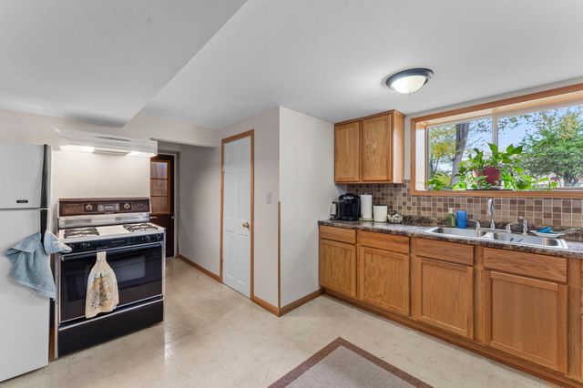 9706 Foley Boulevard NW, Coon Rapids, MN 55433