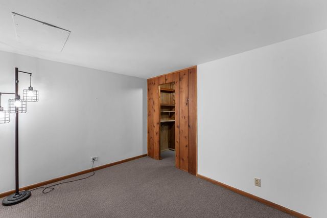 9706 Foley Boulevard NW, Coon Rapids, MN 55433