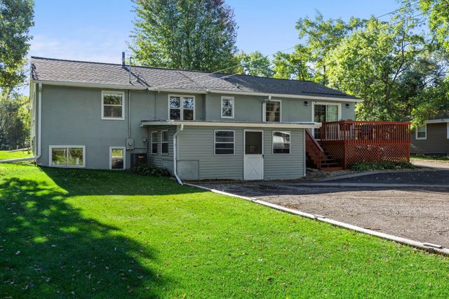 9706 Foley Boulevard NW, Coon Rapids, MN 55433