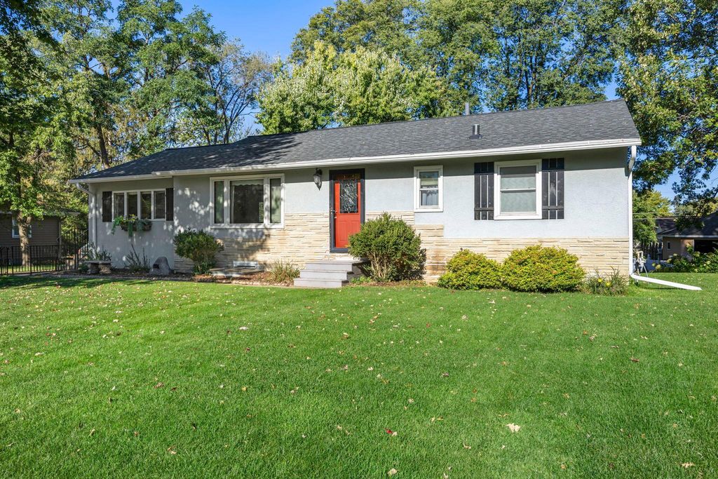9706 Foley Boulevard NW, Coon Rapids, MN 55433 — photo 3
