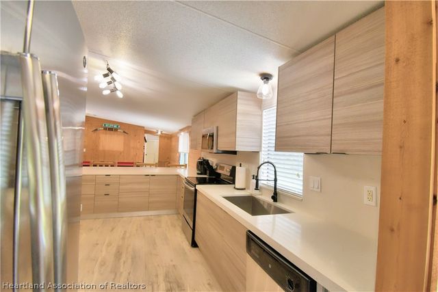 5660 E Highway 630 E, Frostproof, FL 33843