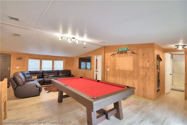 5660 E Highway 630 E, Frostproof, FL 33843