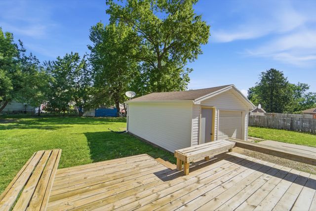 1516 E Jefferson Avenue, Des Moines, IA 50316