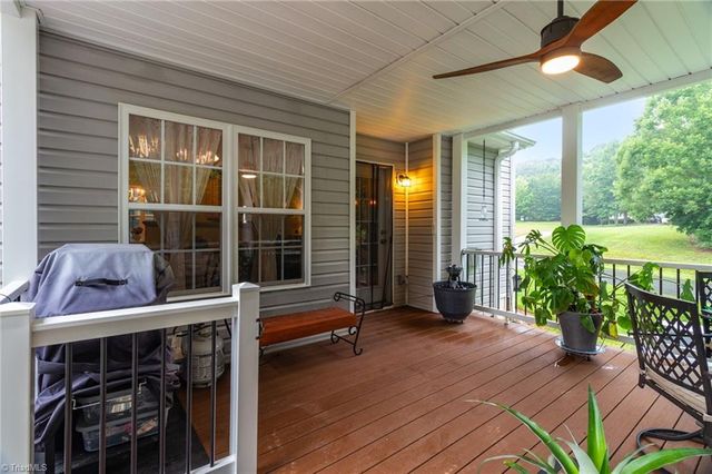111 Tree Top Lane, Stokesdale, NC 27357