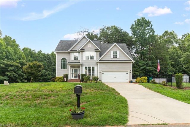 111 Tree Top Lane, Stokesdale, NC 27357