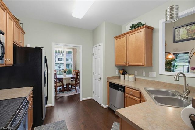 111 Tree Top Lane, Stokesdale, NC 27357