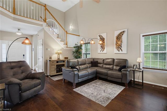 111 Tree Top Lane, Stokesdale, NC 27357