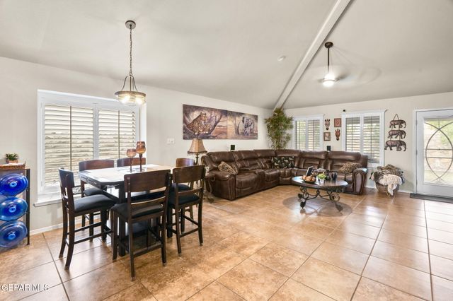 13353 EMERALD HILLS Street, Horizon City, TX 79928
