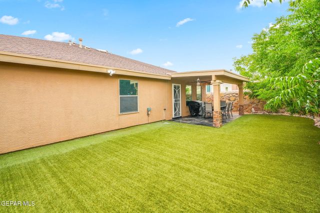 13353 EMERALD HILLS Street, Horizon City, TX 79928