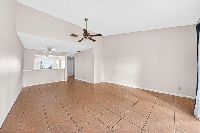 108 Pinewood Court, Jupiter, FL 33458