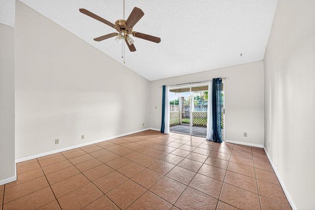 108 Pinewood Court, Jupiter, FL 33458