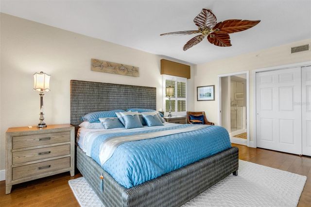 1090 PINELLAS BAYWAY S A5, St Petersburg, FL 33715
