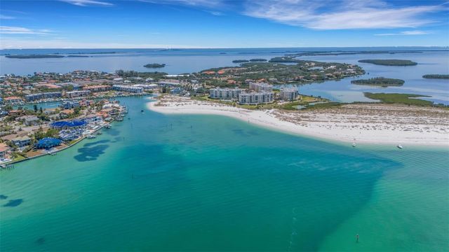 1090 PINELLAS BAYWAY S A5, St Petersburg, FL 33715