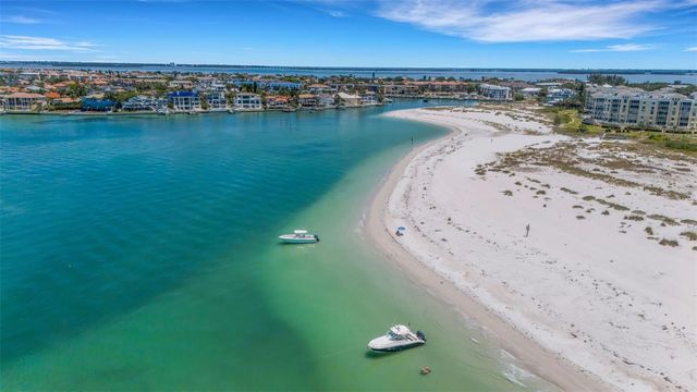 1090 PINELLAS BAYWAY S A5, St Petersburg, FL 33715