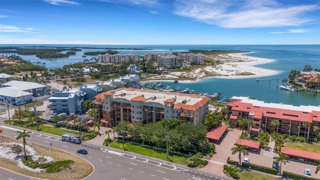1090 PINELLAS BAYWAY S A5, St Petersburg, FL 33715