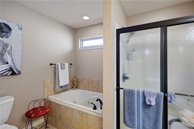 354 Thornwood Lane, Russellville, AR 72802