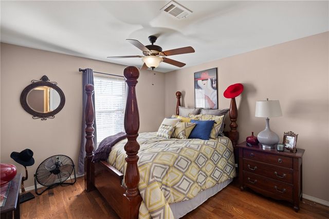 354 Thornwood Lane, Russellville, AR 72802