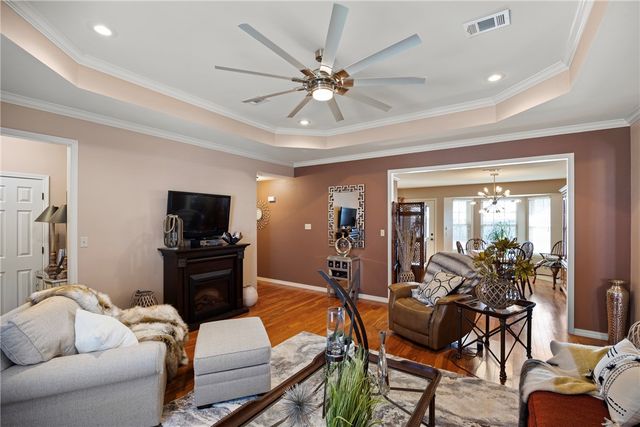 354 Thornwood Lane, Russellville, AR 72802