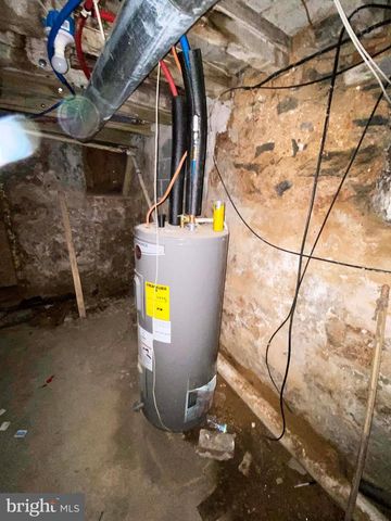 5549 WEBSTER ST, Philadelphia, PA 19143