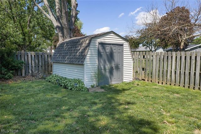 1453 3rd Street SE, New Philadelphia, OH 44663