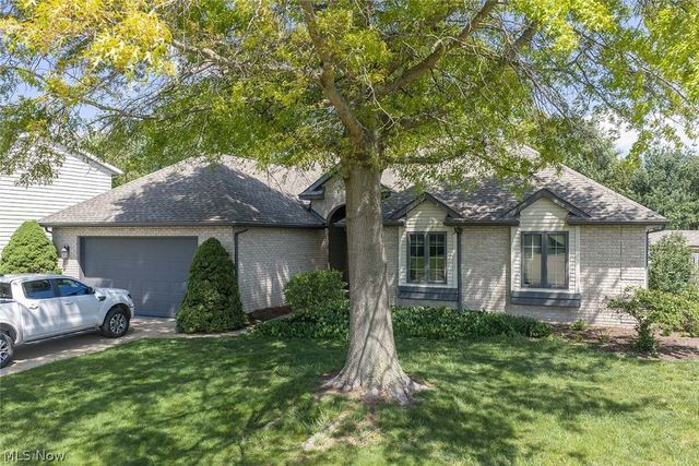 1453 3rd Street SE, New Philadelphia, OH 44663