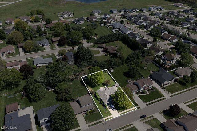 1453 3rd Street SE, New Philadelphia, OH 44663