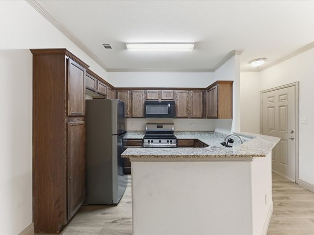 1530 Aldra Drive, Fort Worth, TX 76120