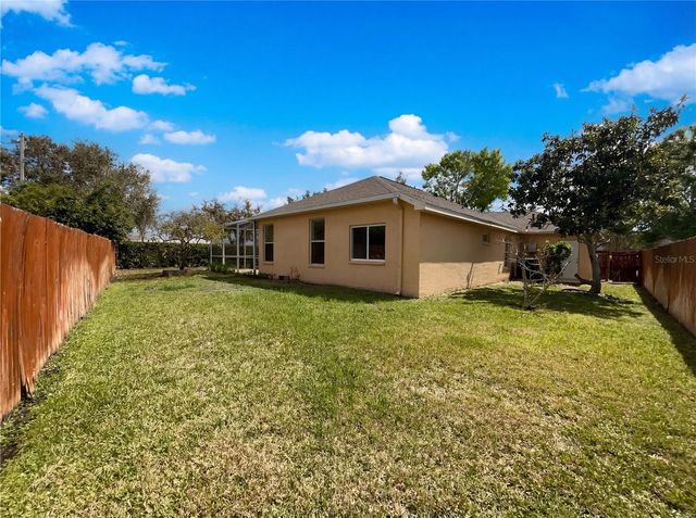 10101 KINGSBRIDGE AVENUE, Tampa, FL 33626