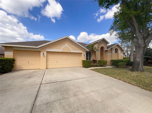 10101 KINGSBRIDGE AVENUE, Tampa, FL 33626