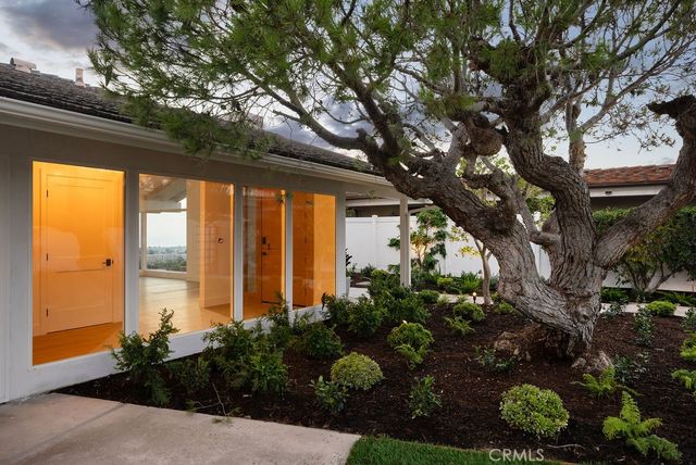 2719 Setting Sun, Corona Del Mar, CA 92625