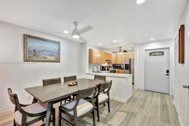 499 SE 13th St 7E, Fort Lauderdale, FL 33316