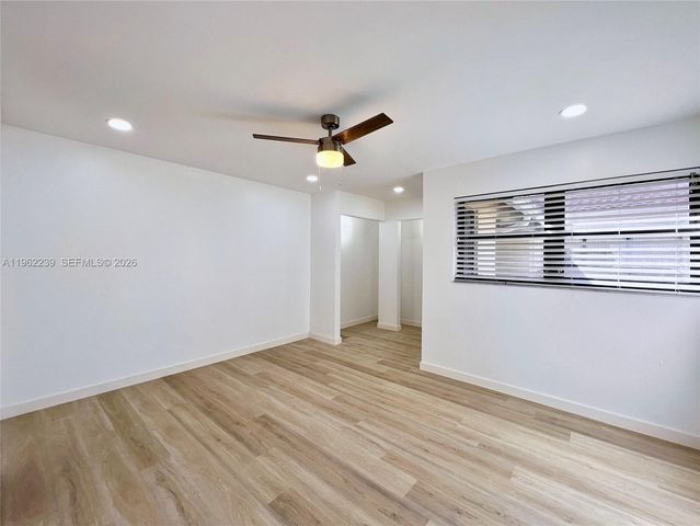 499 SE 13th St 7E, Fort Lauderdale, FL 33316