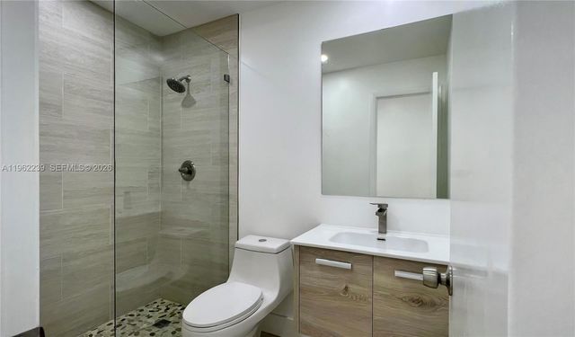 499 SE 13th St 7E, Fort Lauderdale, FL 33316